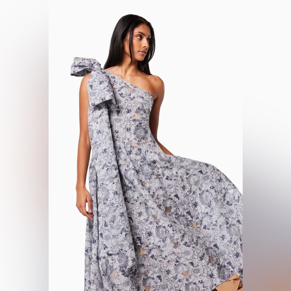 Elliatt Gobi Gown in Blue, NWT, Small - Picture 5 of 13